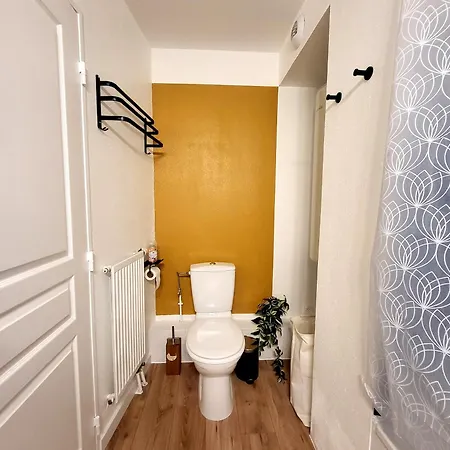 Les Couleurs De Poteries - Avec Garage Gratuit Lägenhet *