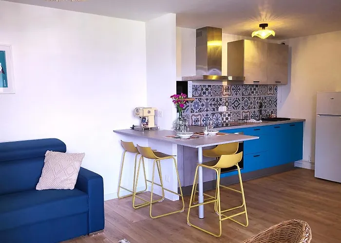 Les Couleurs De Poteries - Avec Garage Gratuit *