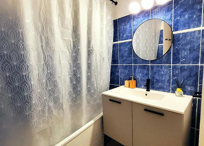 Apartament Les Couleurs De Poteries - Avec Garage Gratuit